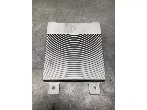 Radio versterker-8186410