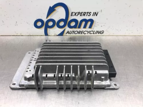 Radio versterker-7981023