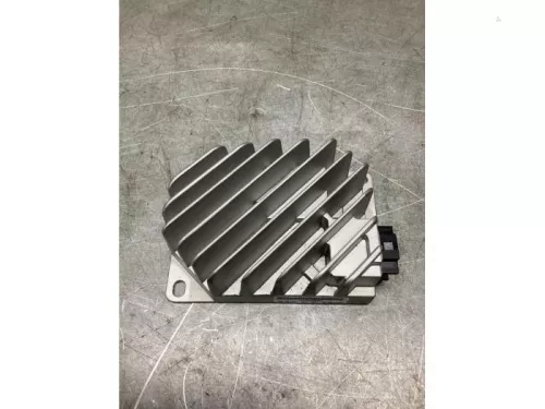 Radio versterker-8227175