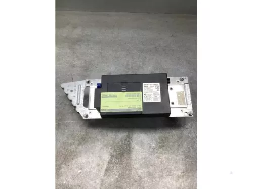 Radio versterker-8071969