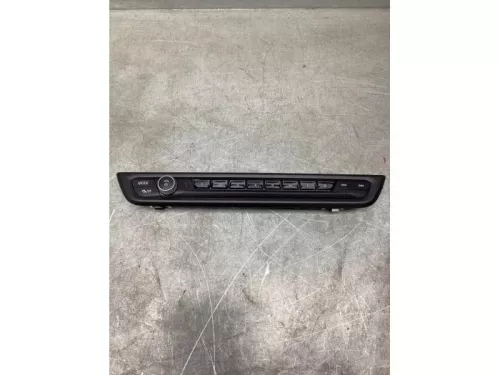 Radiobedienings paneel-8144350