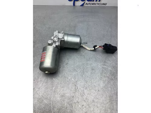 Rembekrachtiger-7975380