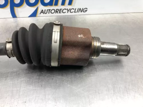 Aandrijfas links-voor Volkswagen 1s0407761b nze