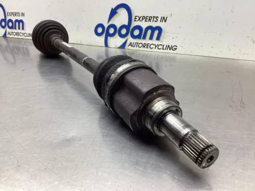 Aandrijfas links-voor Volkswagen 1s0407761b nze