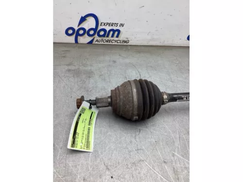 Aandrijfas links-voor Volkswagen 5q0407271bt pnb