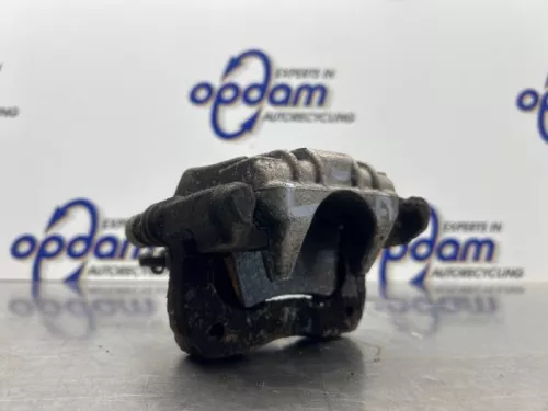 Remklauw (Tang) links-achter-8215201