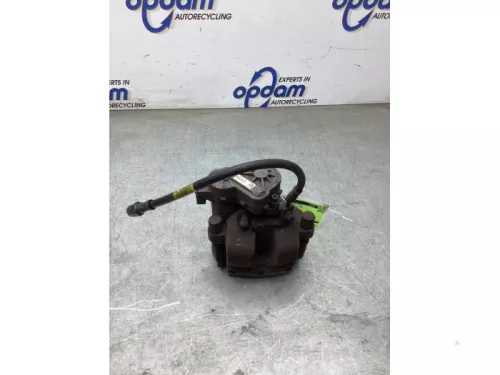 Remklauw (Tang) links-achter-8296650