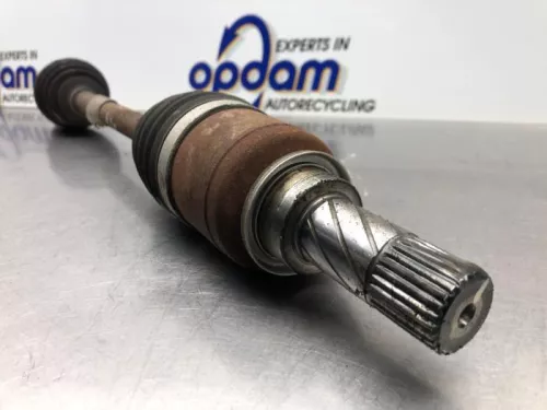 Aandrijfas links-voor Renault 8200341698 jh3176