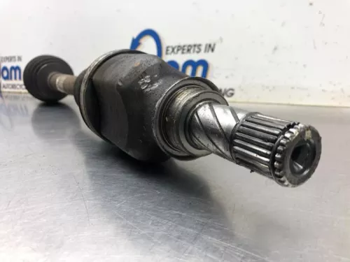 Aandrijfas links-voor Dacia 8200543477 jr5149