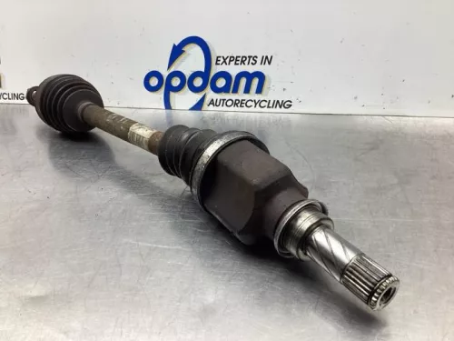 Aandrijfas links-voor Renault 8200618501 jh3172