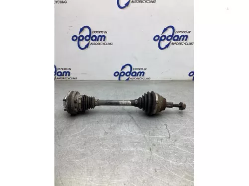 Aandrijfas links-voor Volkswagen  gqr