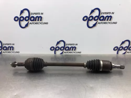 Aandrijfas links-voor Renault 8200341698 jh3128