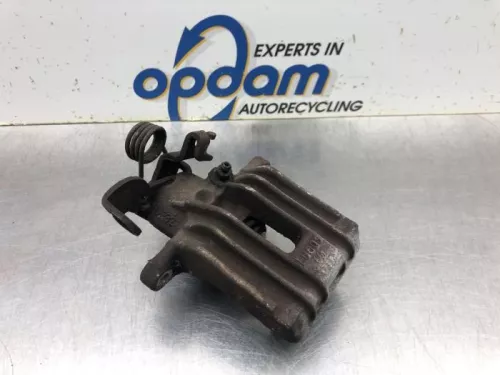 Remklauw (Tang) rechts-achter-8151136