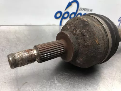 Aandrijfas links-voor Renault 8200171565 su1017