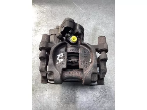 Remklauw (Tang) rechts-achter-8116390