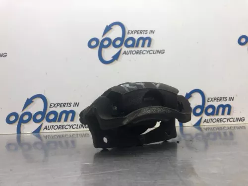 Remklauw (Tang) rechts-voor-8069735