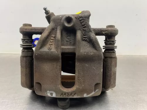 Remklauw (Tang) rechts-voor-8152307