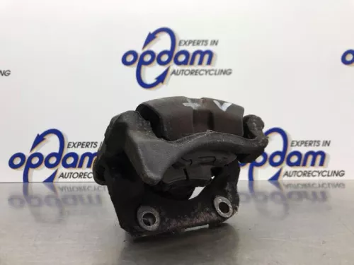 Remklauw (Tang) rechts-voor-8178911