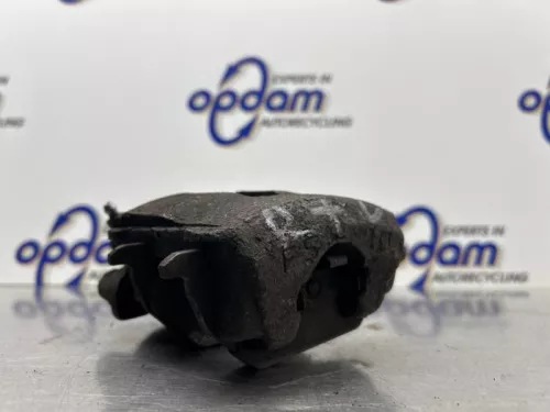 Remklauw (Tang) rechts-voor-8252843