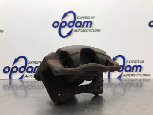 Remklauw (Tang) rechts-voor-8197429