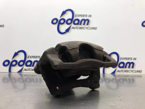 Remklauw (Tang) rechts-voor-8250229