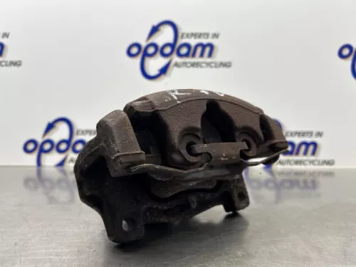 Remklauw (Tang) rechts-voor-8192029