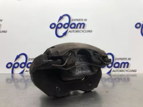 Remklauw (Tang) rechts-voor-8182733