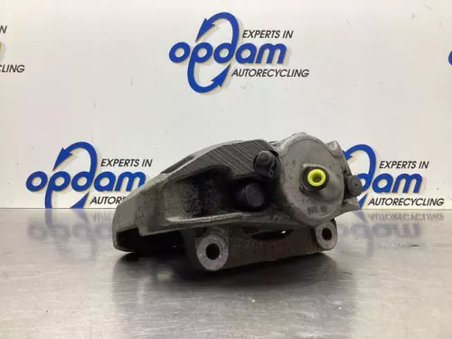 Remklauw (Tang) rechts-voor-7929197