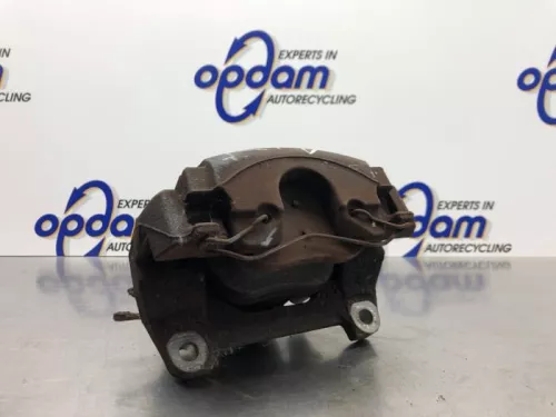 Remklauw (Tang) rechts-voor-8133834