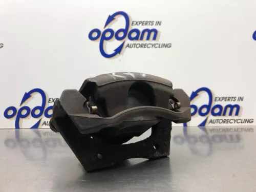 Remklauw (Tang) rechts-voor-8269829