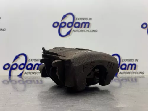 Remklauw (Tang) rechts-voor-8280159