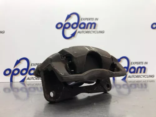 Remklauw (Tang) rechts-voor-8197194