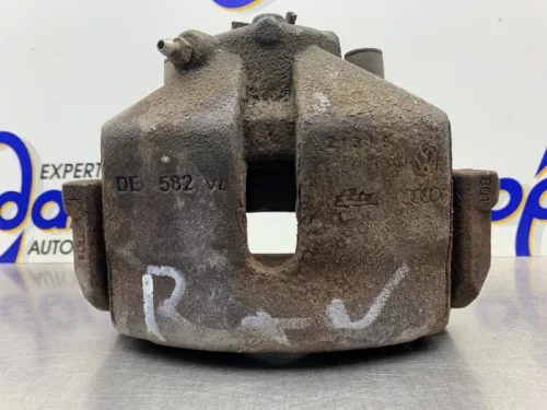 Remklauw (Tang) rechts-voor-8203786