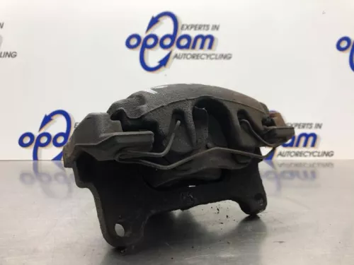 Remklauw (Tang) rechts-voor-8157081