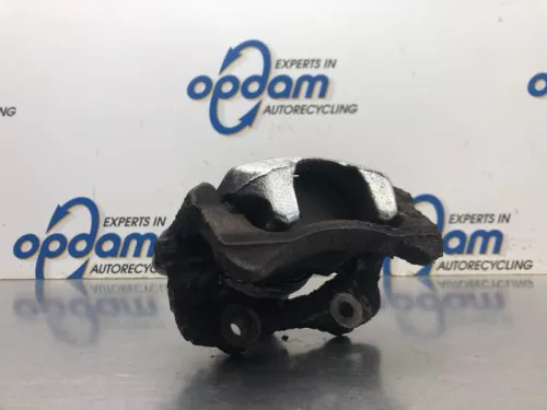 Remklauw (Tang) rechts-voor-8153295