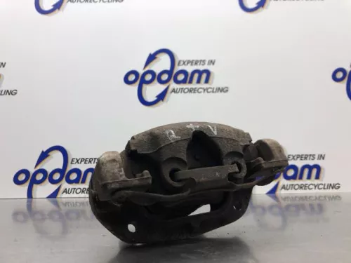 Remklauw (Tang) rechts-voor-8189861