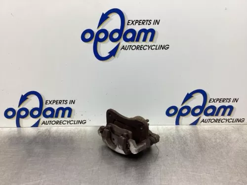 Remklauw (Tang) rechts-voor-7869108