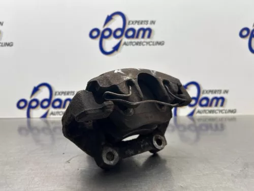 Remklauw (Tang) rechts-voor-8316043