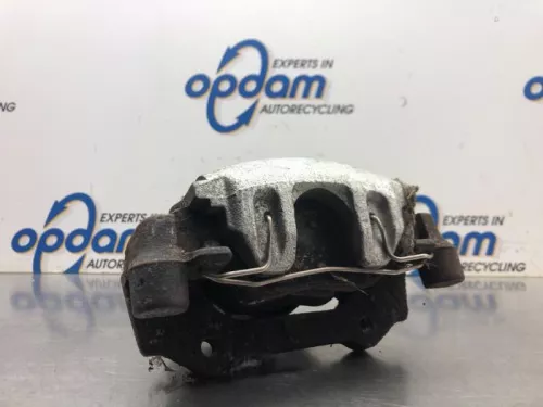 Remklauw (Tang) rechts-voor-8164856