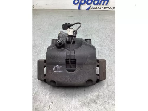 Remklauw (Tang) rechts-voor-8237639