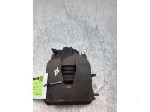 Remklauw (Tang) rechts-voor-8300843