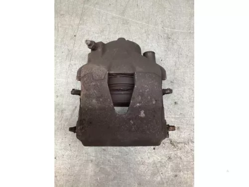 Remklauw (Tang) rechts-voor-8190690