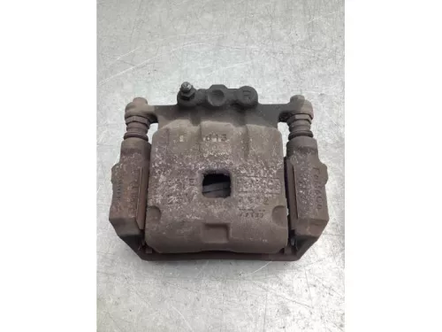 Remklauw (Tang) rechts-voor-8141869