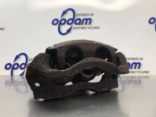 Remklauw (Tang) rechts-voor-8221318