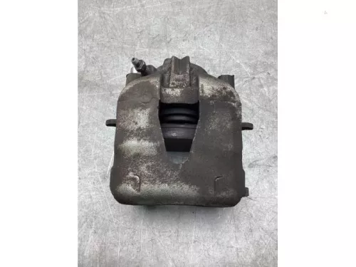 Remklauw (Tang) rechts-voor-8241374