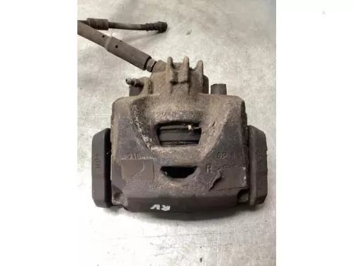 Remklauw (Tang) rechts-voor-8057360