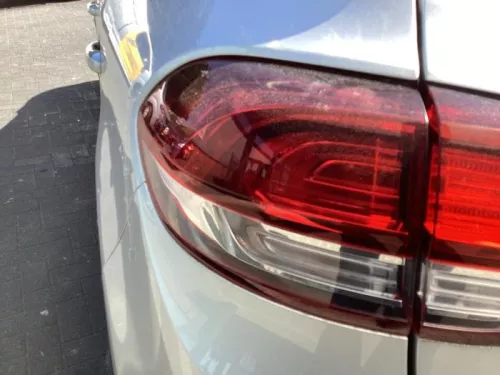 Achterlicht links-8254003