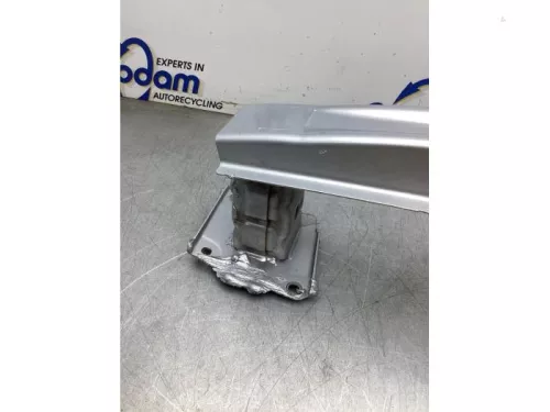 Bumperframe achter-8240516