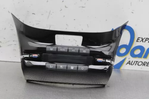 Kachel Bedieningspaneel-8252391