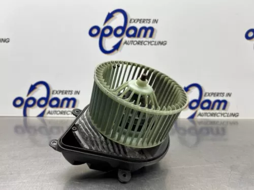 Kachel Ventilatiemotor-8328307